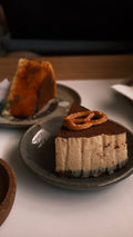 Eggless salted caramel cheesecake
